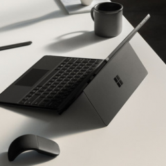 Microsoft/微软 笔记本电脑